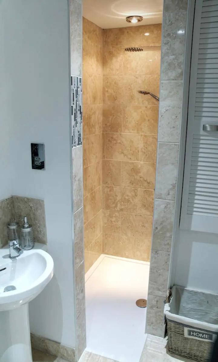 Queensgate Holiday Apartment , Beverley With Parking Extérieur photo